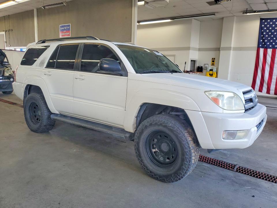 Foto 4 de la subasta – 2005 TOYOTA 4RUNNER con VIN JTEZU14R158029683