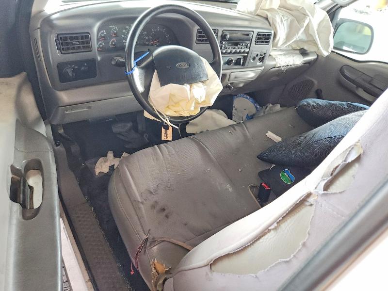 Photo 8 from auction – 2001 FORD F250 with VIN 1FTNF20L61EA52098