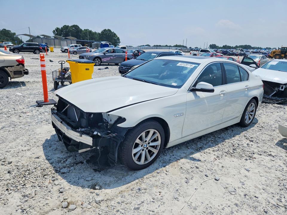 BMW 528 2015 with VIN WBA5A7C57FG143902 - Photo from auction