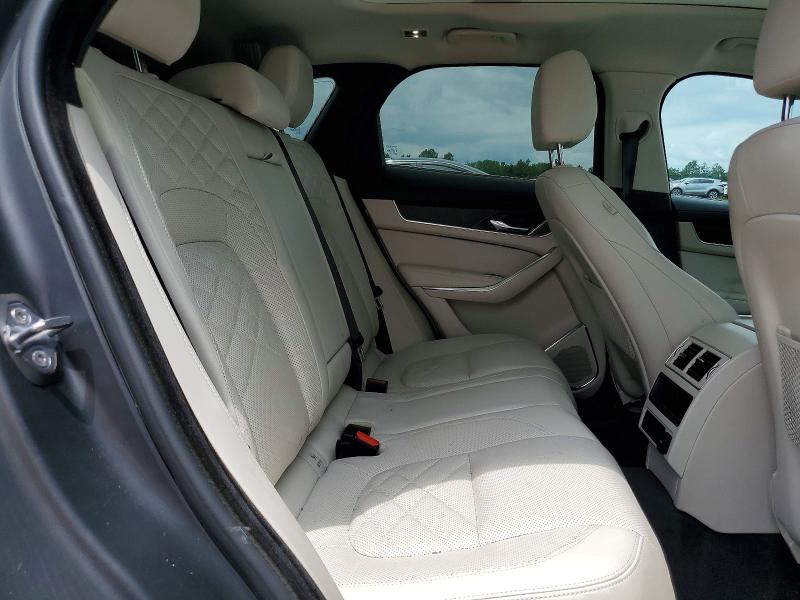 Photo 11 from auction – 2023 JAGUAR F-PACE with VIN SADCJ2EX3PA715780