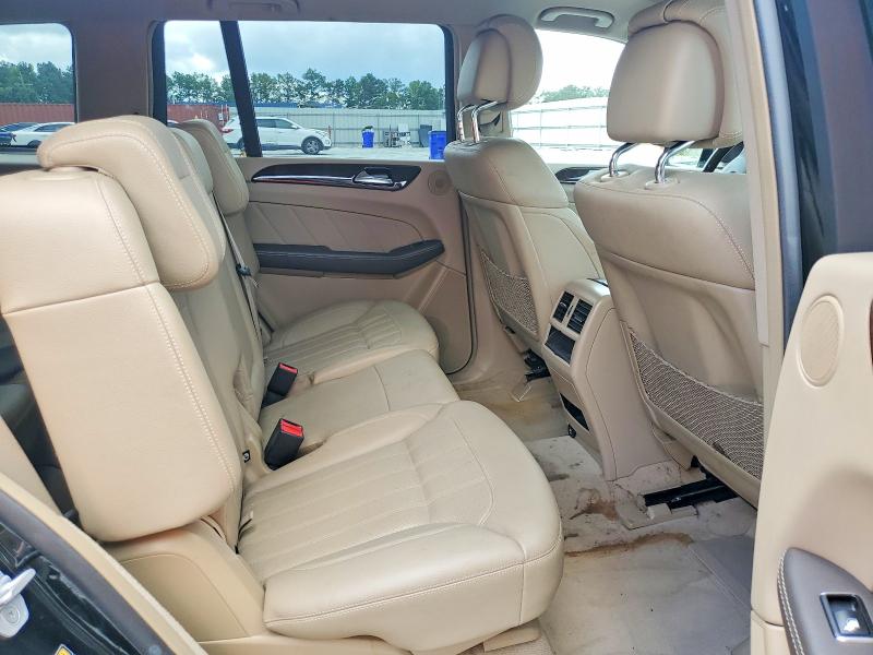 Photo 11 from auction – 2016 MERCEDES-BENZ GL with VIN 4JGDF6EE5GA667976