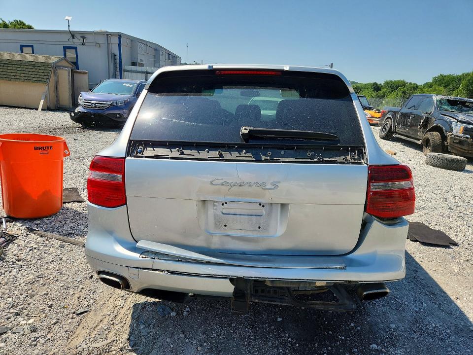 Photo 6 from auction – 2009 PORSCHE CAYENNE with VIN WP1AB29P89LA43327