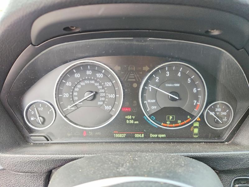 Photo 9 from auction – 2013 BMW 328 with VIN WBA3C1C52DF437225
