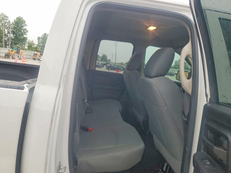 Photo 10 from auction – 2018 RAM 1500 with VIN 1C6RR6FG0JS324552