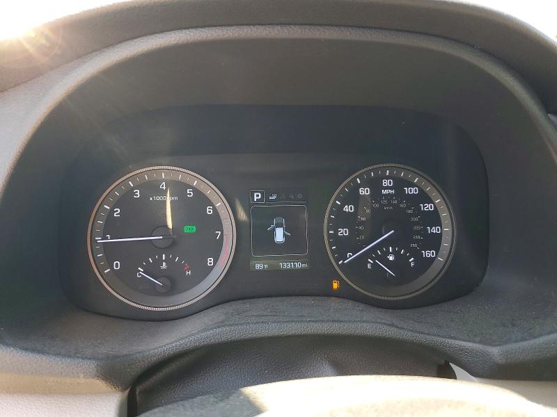 Photo 9 from auction – 2016 HYUNDAI TUCSON with VIN KM8J3CA45GU035632