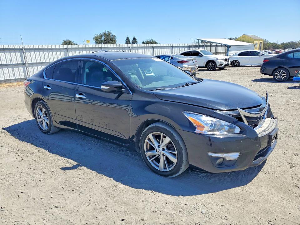 Photo 4 from auction – 2014 NISSAN ALTIMA with VIN 1N4AL3AP2EN229644