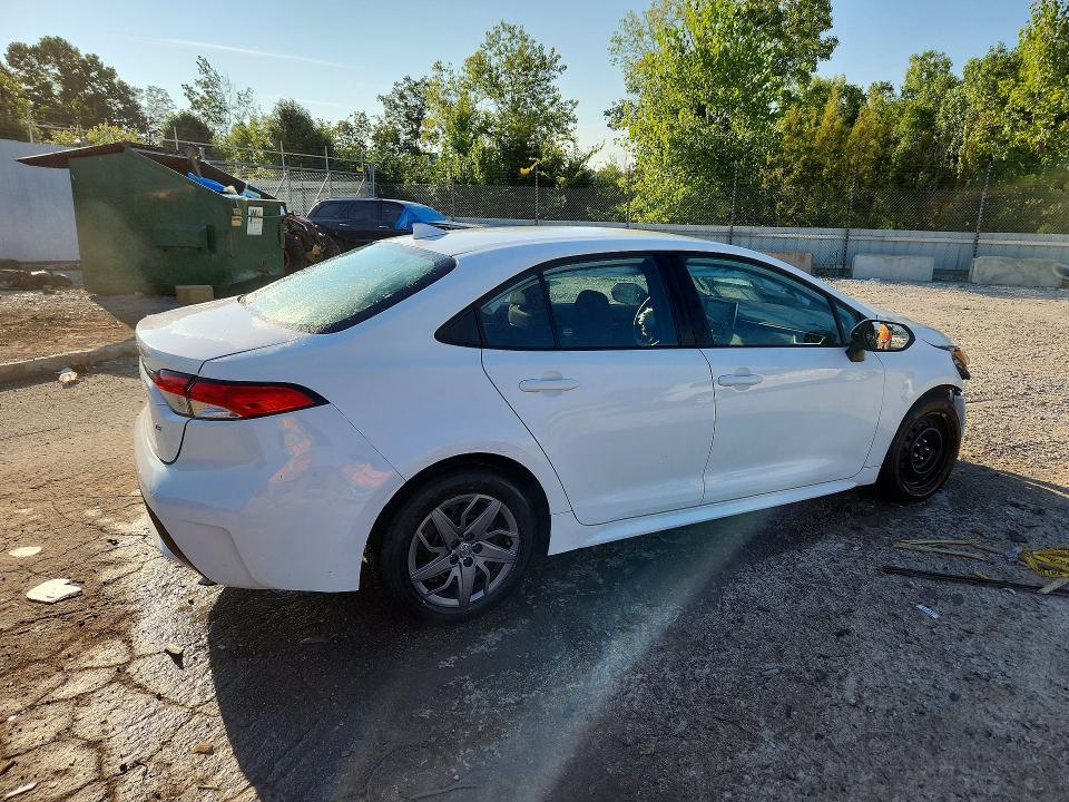 Photo 3 from auction – 2021 TOYOTA COROLLA with VIN 5YFEPMAE7MP233825