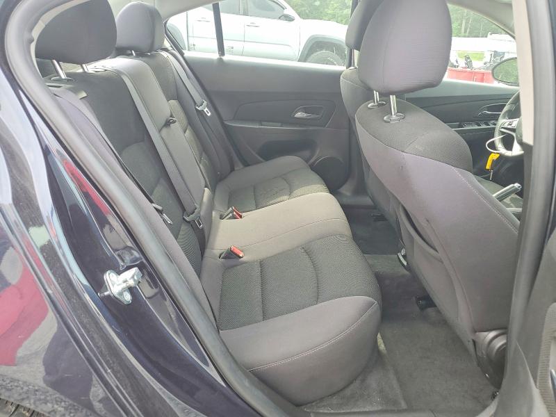 Photo 10 from auction – 2015 CHEVROLET CRUZE with VIN 1G1PC5SB2F7225210