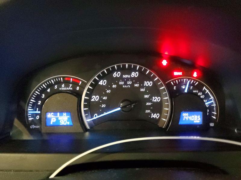 Zdjęcie 9 z aukcji – 2012 TOYOTA CAMRY z VIN 4T4BF1FK5CR196408