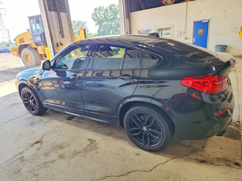 Photo 2 from auction – 2018 BMW X4 with VIN 5UXXW7C59J0W65329