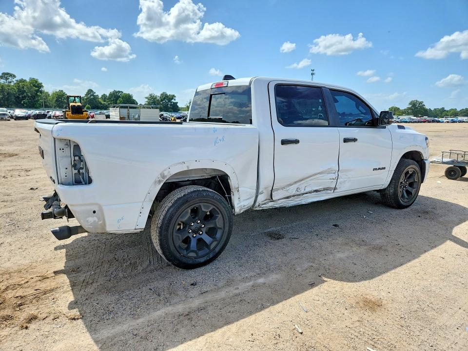 Снимка 3 от търг – 2025 RAM 1500 с VIN 1C6SRFFP3SN541384