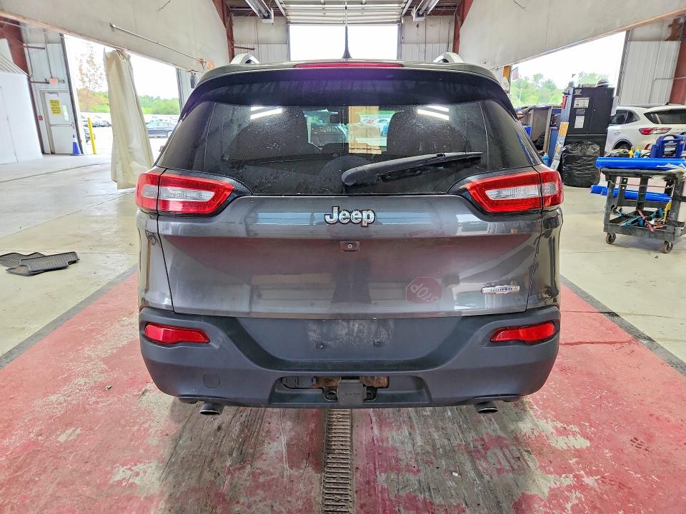 Photo 6 from auction – 2014 JEEP CHEROKEE with VIN 1C4PJLCS1EW148351