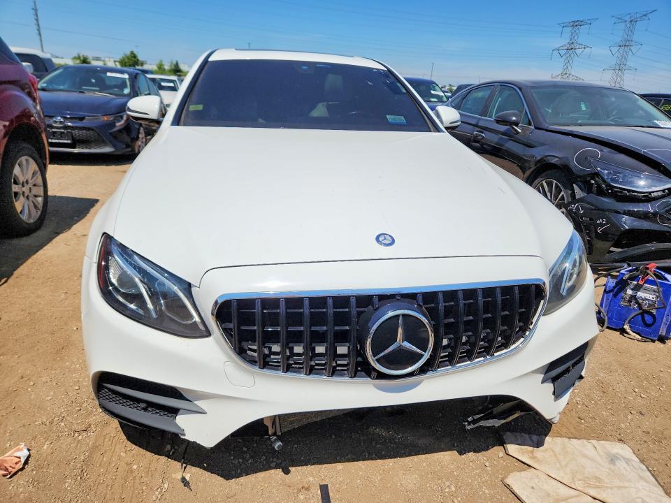 Photo 5 from auction – 2017 MERCEDES-BENZ E with VIN WDDZF4JB9HA019252