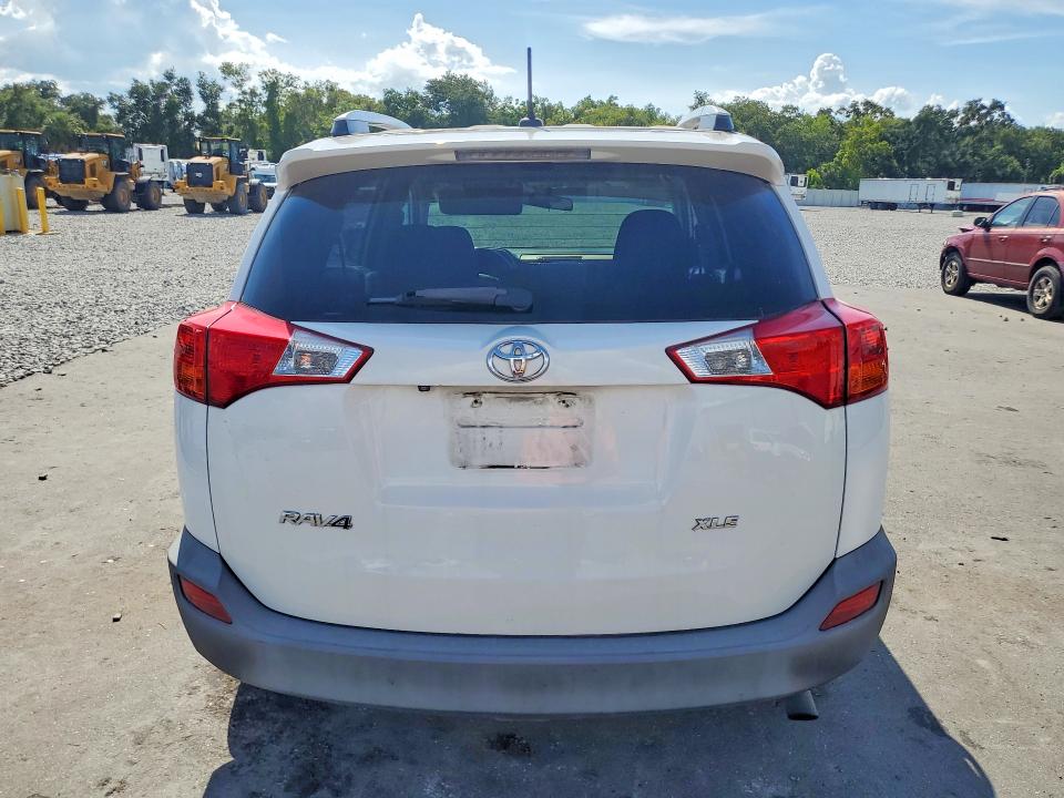 Zdjęcie 6 z aukcji – 2013 TOYOTA RAV4 z VIN 2T3WFREV8DW040670