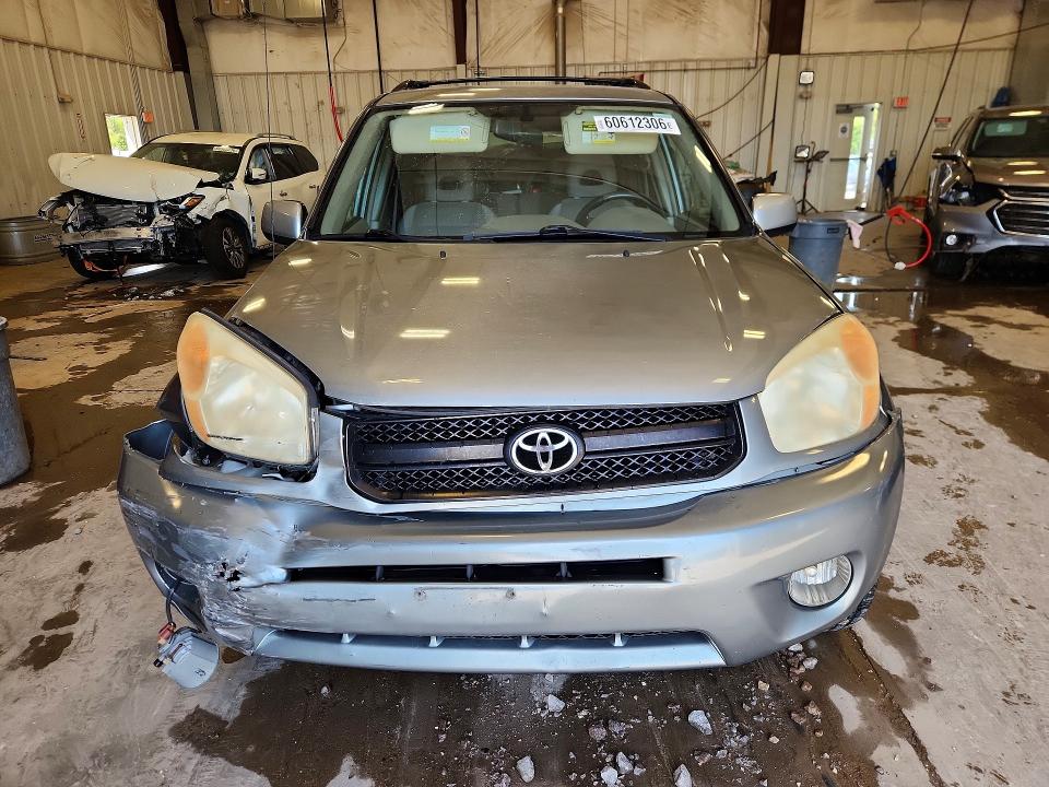 Photo 5 from auction – 2004 TOYOTA RAV4 with VIN JTEGD20V640025657