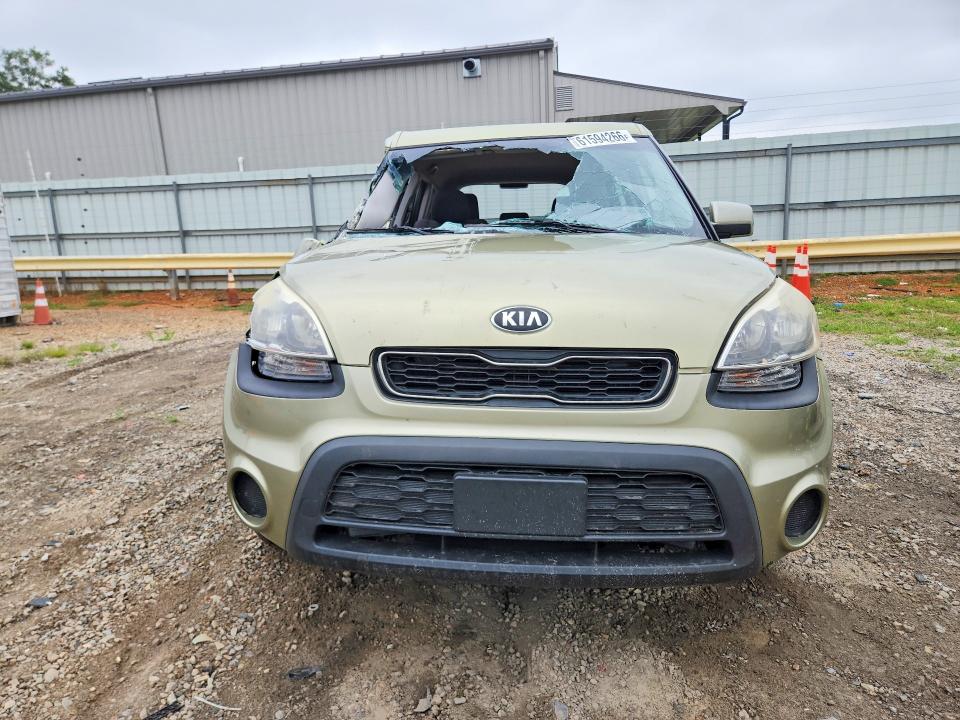 Photo 5 from auction – 2013 KIA SOUL with VIN KNDJT2A58D7631643