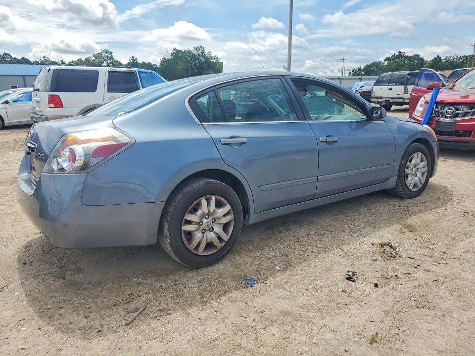 Photo 3 from auction – 2011 NISSAN ALTIMA with VIN 1N4AL2AP8BN448095