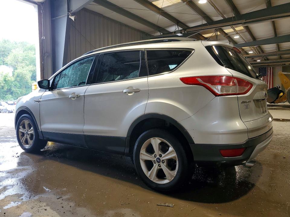 Photo 2 from auction – 2014 FORD ESCAPE with VIN 1FMCU9GX7EUA49362
