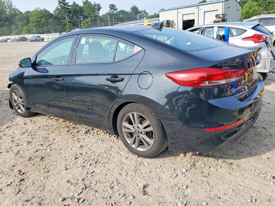 Photo 2 from auction – 2017 HYUNDAI ELANTRA with VIN 5NPD84LF6HH091405
