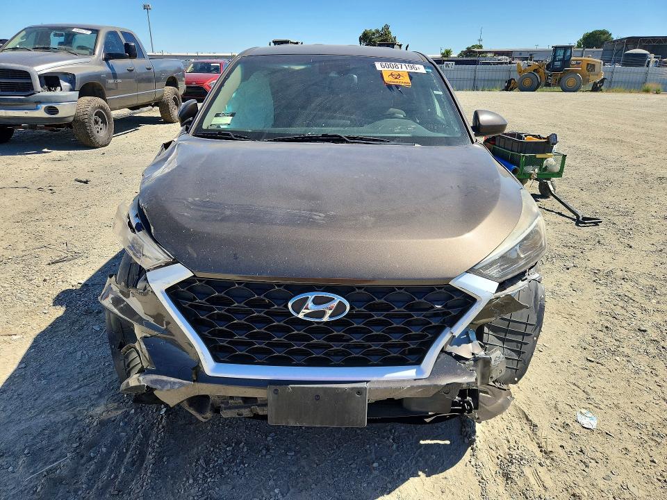 Photo 5 from auction – 2019 HYUNDAI TUCSON with VIN KM8J23A41KU079106