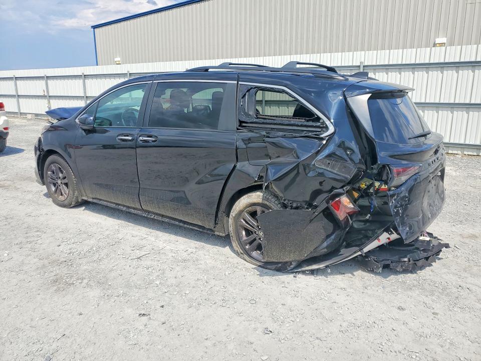 Photo 2 from auction – 2024 TOYOTA SIENNA with VIN 5TDCSKFCXRS121472