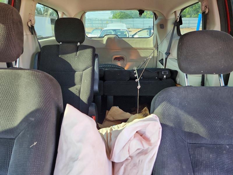 Photo 10 from auction – 2015 DODGE GRAND CARAVAN with VIN 2C4RDGCG0FR533123