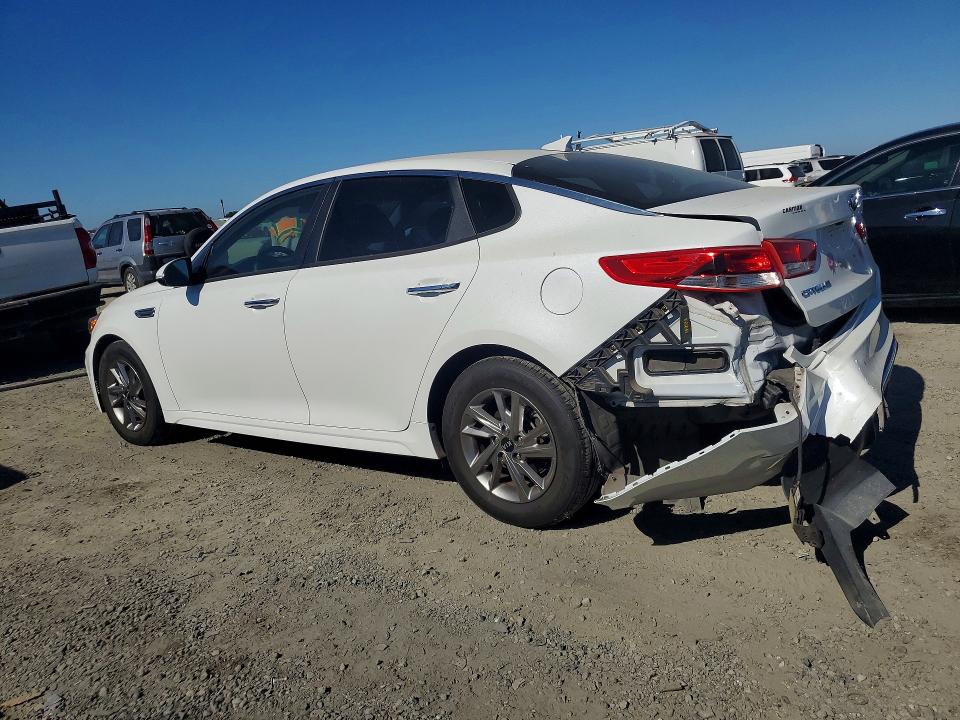 Photo 2 from auction – 2019 KIA OPTIMA with VIN 5XXGT4L37KG323207