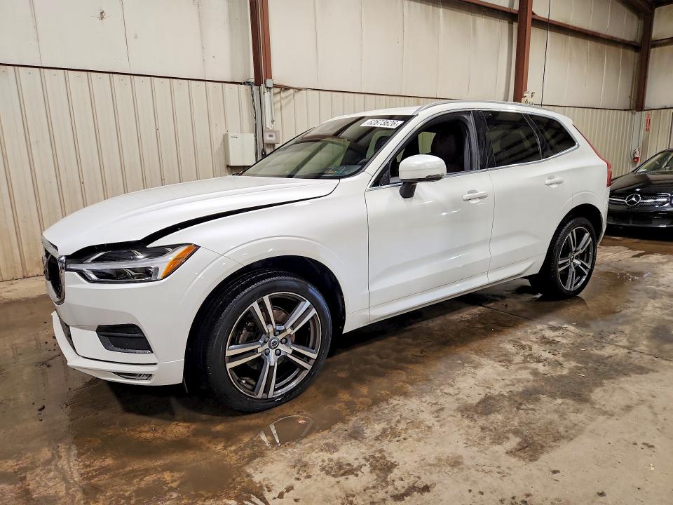 VOLVO XC60 2021 with VIN YV4102RK3M1689730 - Photo from auction