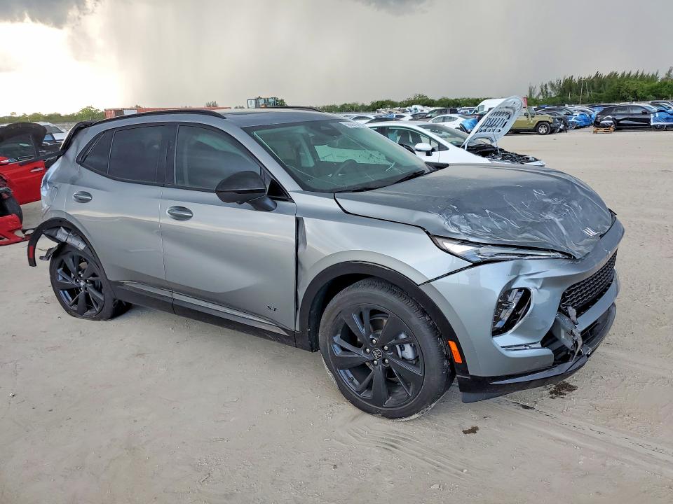Photo 4 from auction – 2025 BUICK ENVISION with VIN LRBFZLE4XSD010879