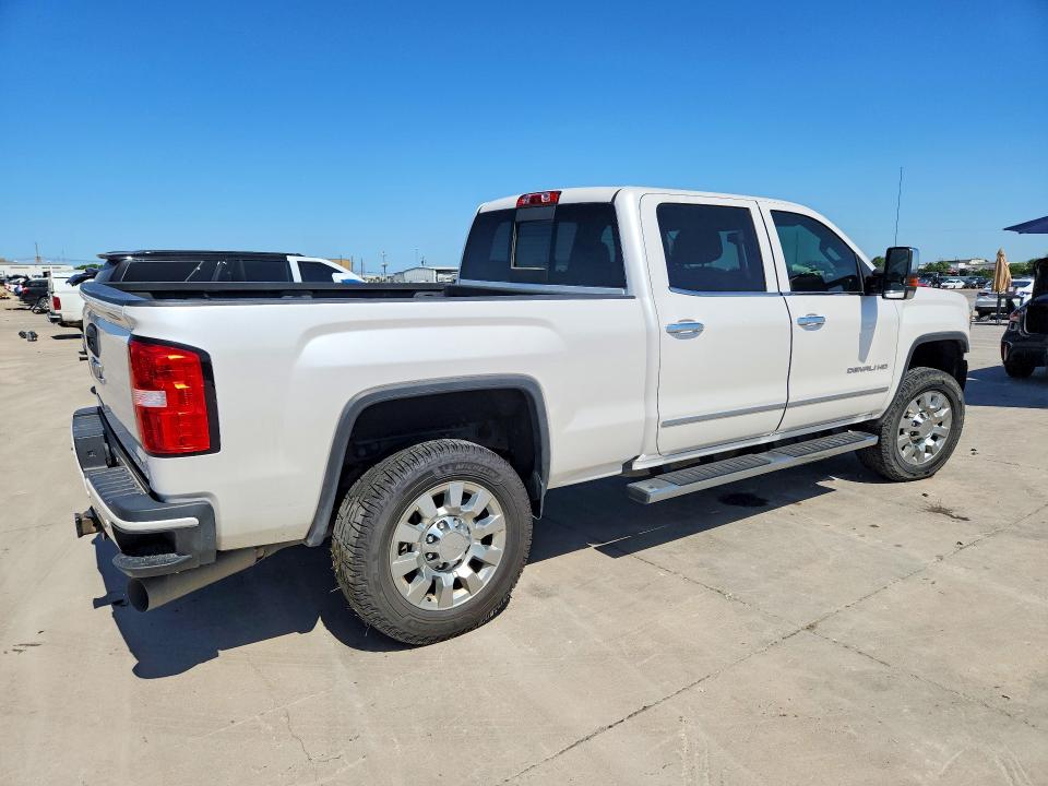 Photo 3 from auction – 2019 GMC SIERRA with VIN 1GT12SEY8KF242849