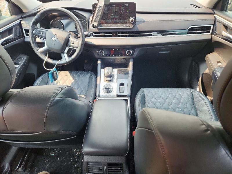 Photo 8 from auction – 2022 MITSUBISHI OUTLANDER with VIN JA4J3VA82NZ083330