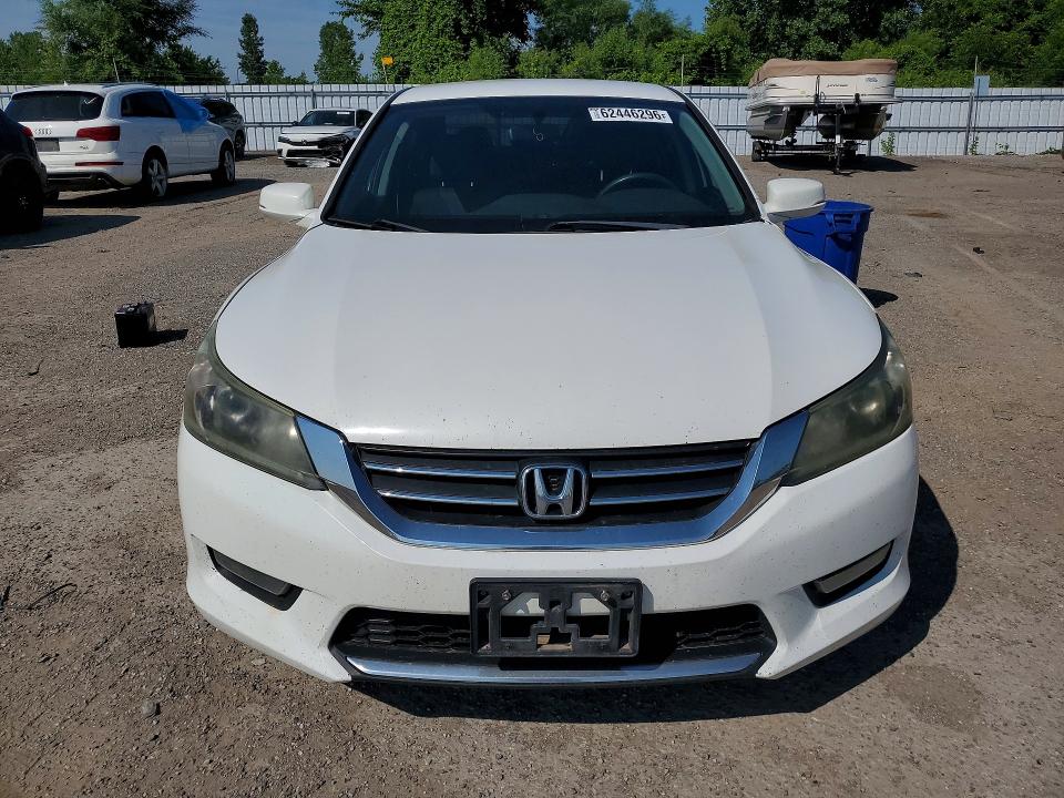 Photo 5 from auction – 2014 HONDA ACCORD with VIN 1HGCR2F59EA806911