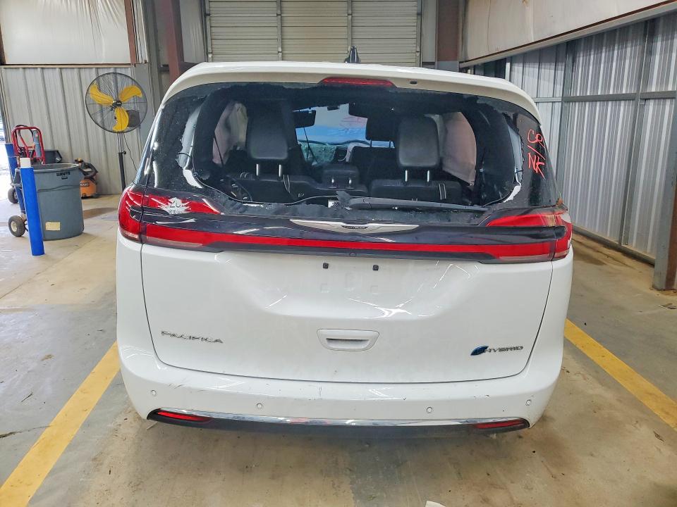 Photo 6 from auction – 2025 CHRYSLER PACIFICA with VIN 2C4RC1S78SR565524