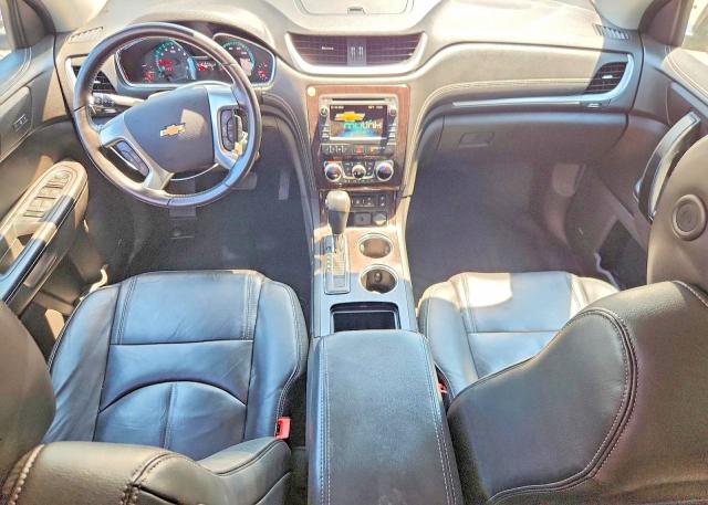 Photo 8 from auction – 2016 CHEVROLET TRAVERSE with VIN 1GNKRHKD9GJ282678
