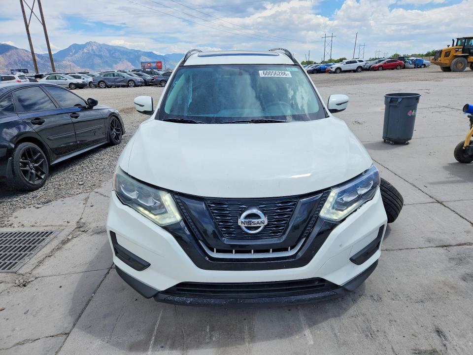 Photo 5 from auction – 2017 NISSAN ROGUE with VIN 5N1AT2MV2HC766556