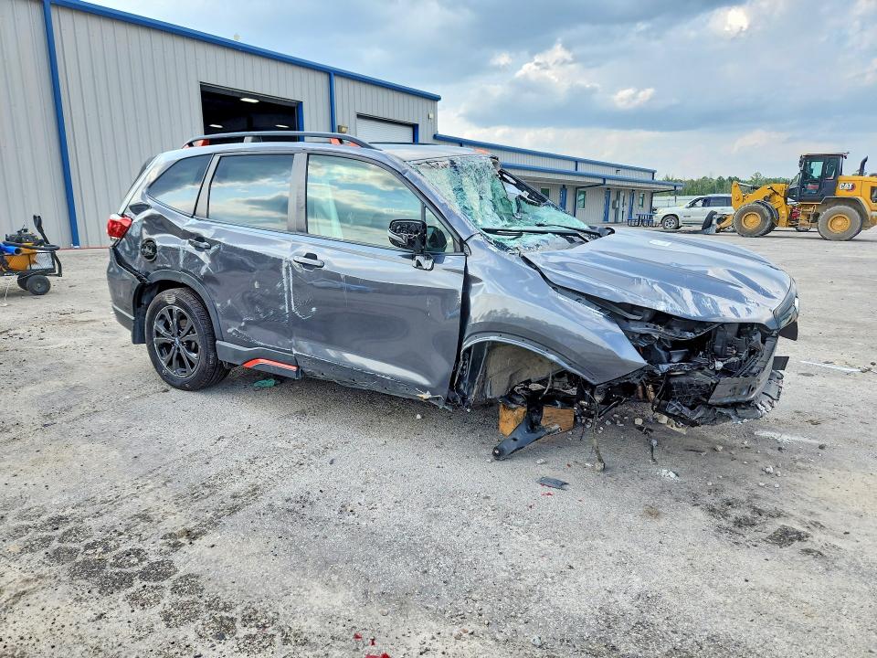 Photo 4 from auction – 2021 SUBARU FORESTER with VIN JF2SKARC7MH414097