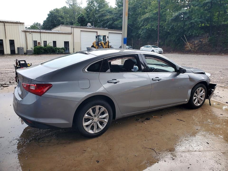 Photo 3 from auction – 2023 CHEVROLET MALIBU with VIN 1G1ZD5ST0PF235093
