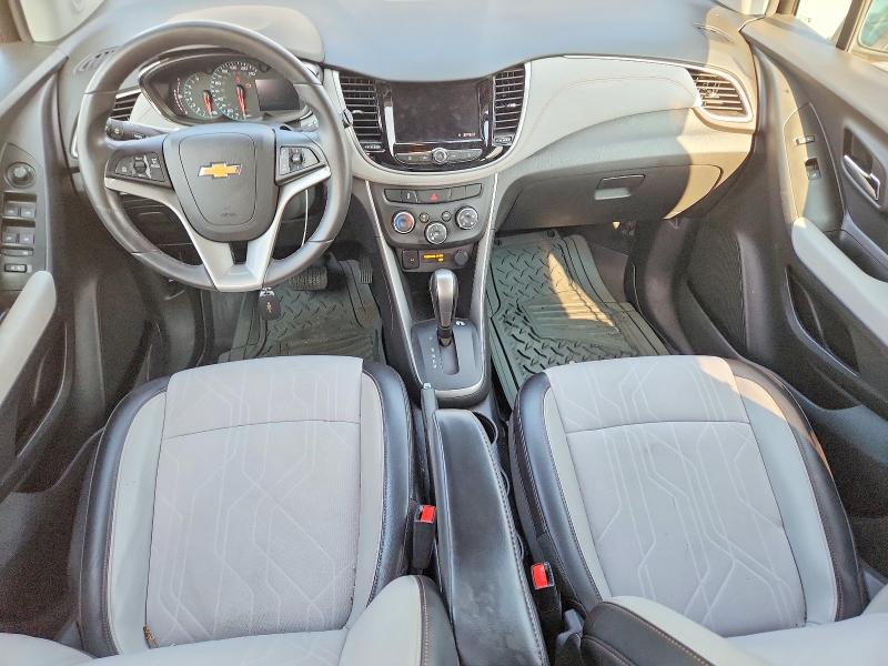 Photo 8 from auction – 2020 CHEVROLET TRAX with VIN KL7CJLSB5LB351728