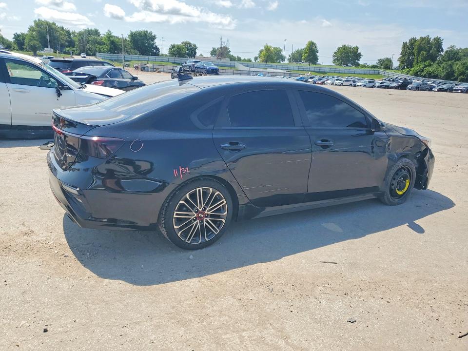 Photo 3 from auction – 2021 KIA FORTE with VIN 3KPF44AC2ME354243