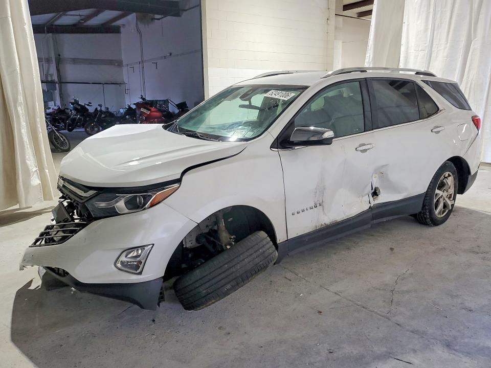 CHEVROLET EQUINOX 2020 with VIN 3GNAXXEV0LS508308 - Photo from auction
