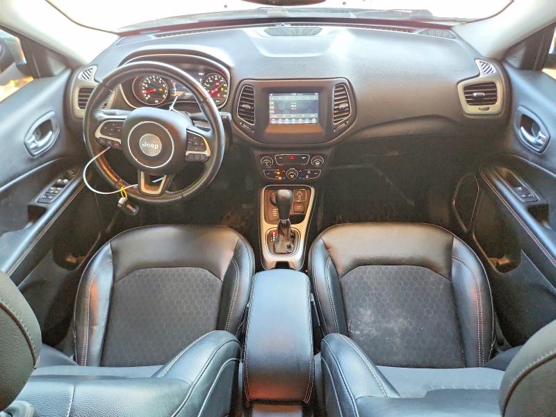 Photo 8 from auction – 2018 JEEP COMPASS with VIN 3C4NJDBB4JT231366