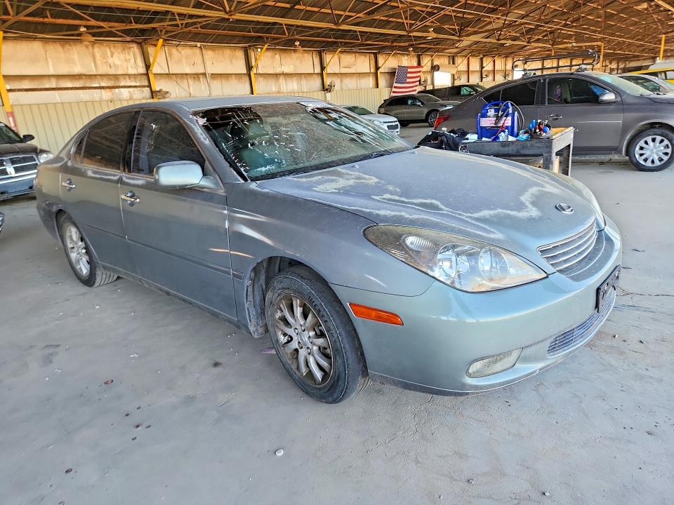 Photo 4 from auction – 2003 LEXUS ES with VIN JTHBF30GX30109641