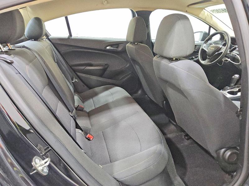 Photo 10 from auction – 2018 CHEVROLET CRUZE with VIN 1G1BC5SM2J7221923
