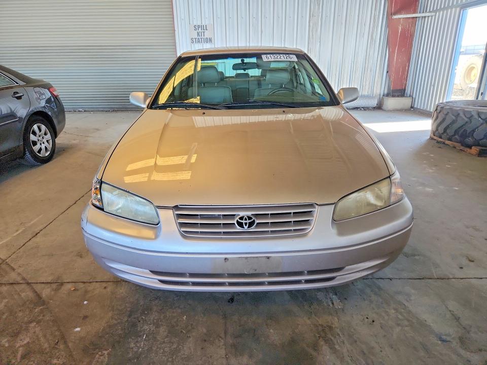Photo 5 from auction – 1998 TOYOTA CAMRY with VIN JT2BF28K3W0100698