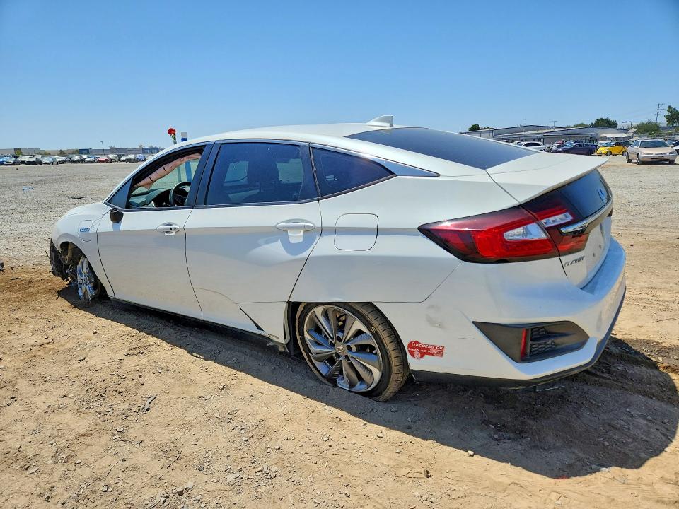 Photo 2 from auction – 2018 HONDA CLARITY with VIN JHMZC5F17JC008686