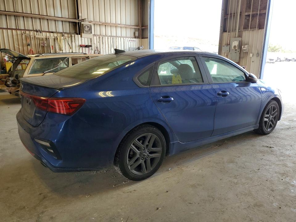 Photo 3 from auction – 2020 KIA FORTE with VIN 3KPF34AD0LE227694