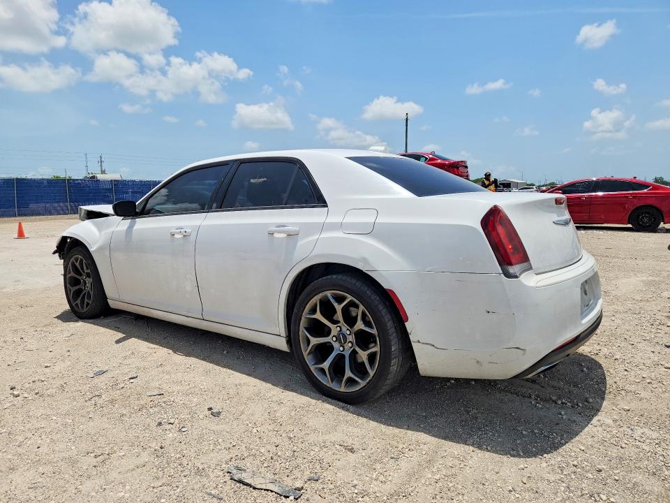 صورة رقم 2 من المزاد - 2018 CHRYSLER 300 مع VIN 2C3CCAAG7JH228911