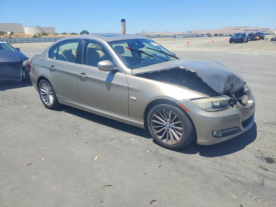 Photo 4 from auction – 2011 BMW 335 with VIN WBAPN7C53BA779453