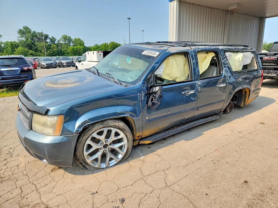 CHEVROLET SUBURBAN 2008 with VIN 3GNFK16398G103556 - Photo from auction