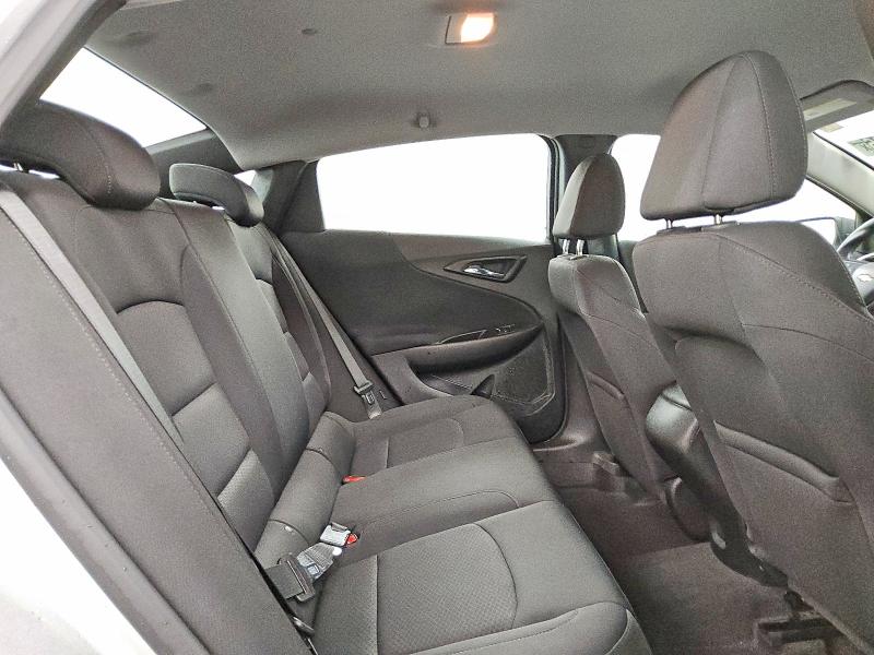 Photo 10 from auction – 2020 CHEVROLET MALIBU with VIN 1G1ZC5ST4LF082585